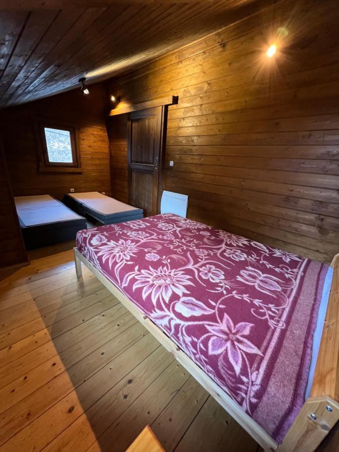 Chalet 6A Dans Les Pyrenees Proche D'Andorre LʼHospitalet-près-lʼAndorre Eksteriør bilde
