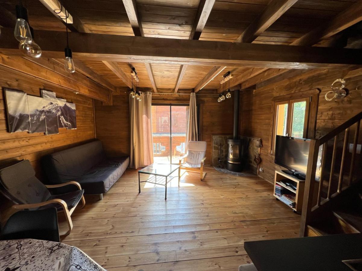 Chalet 6A Dans Les Pyrenees Proche D'Andorre LʼHospitalet-près-lʼAndorre Eksteriør bilde