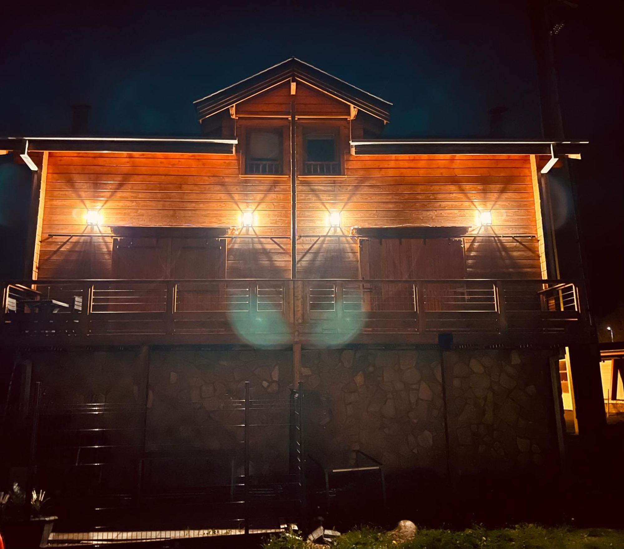 Chalet 6A Dans Les Pyrenees Proche D'Andorre LʼHospitalet-près-lʼAndorre Eksteriør bilde